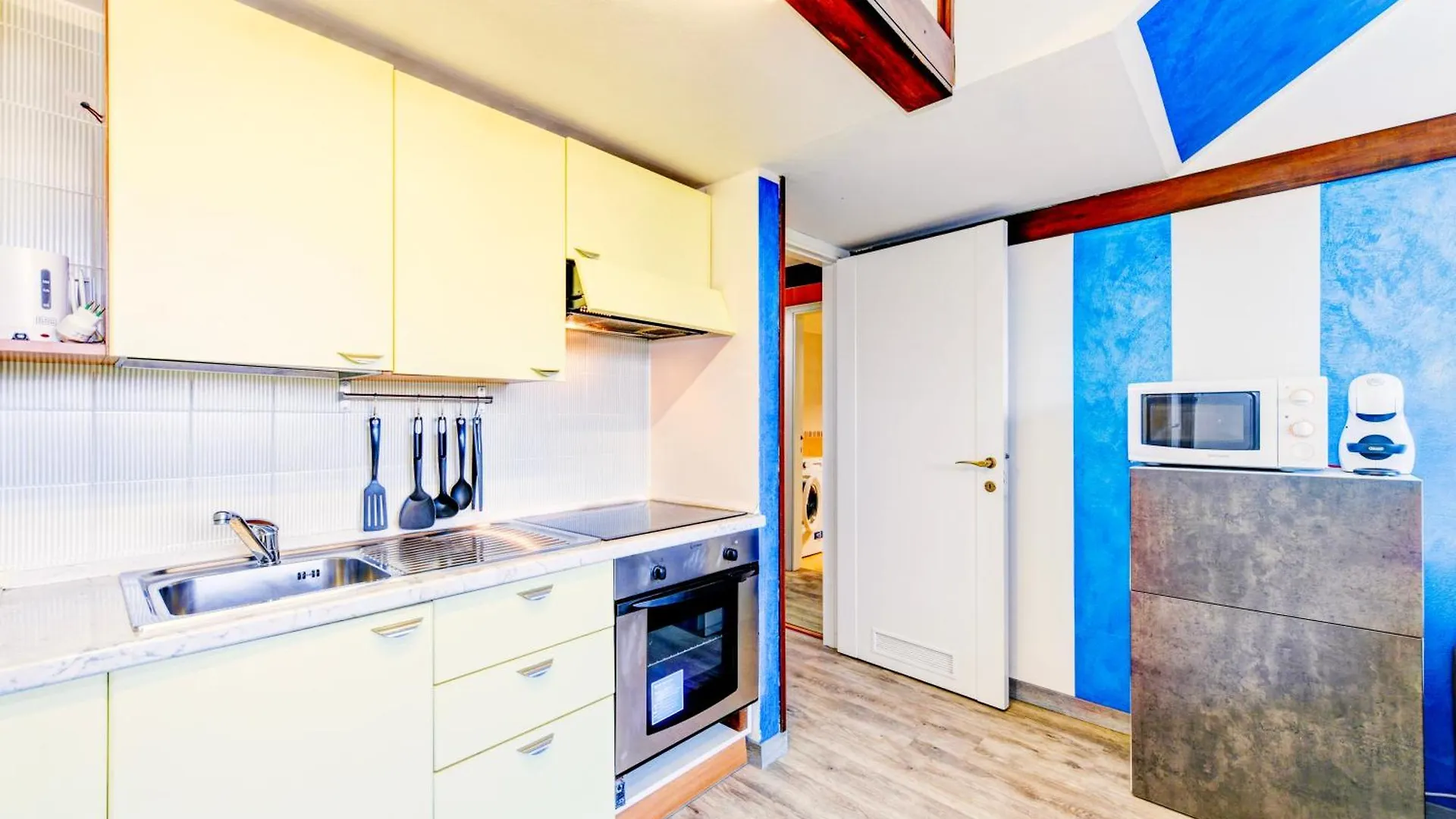 The Riva Apartment 시르미오네 이탈리아